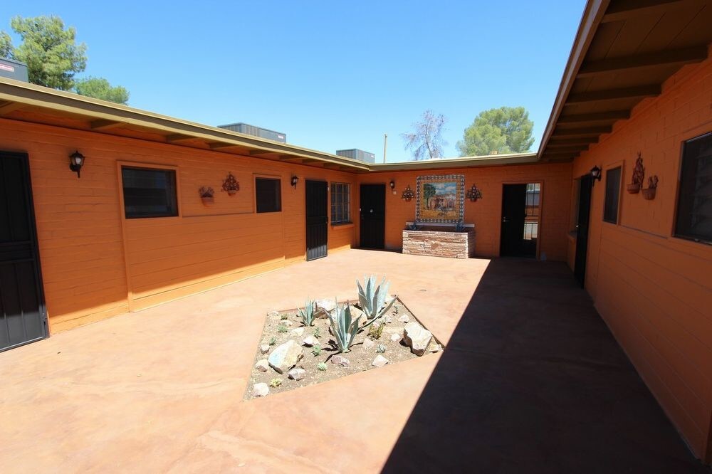 Primary Photo - 3319 E Willard Street 3 Tucson AZ 85716
