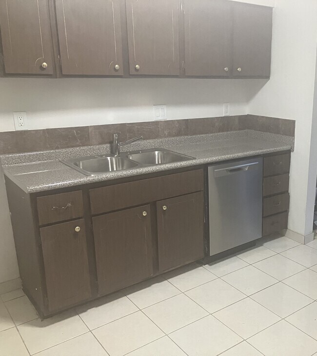 Cocina - 5652 Hinton Pl