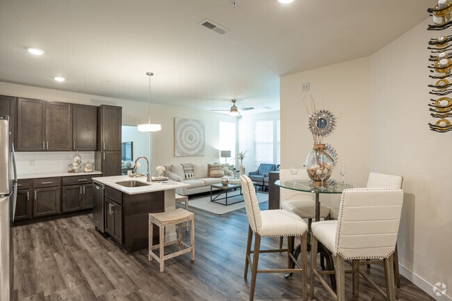2BR, 2BA - 1250 SF - Altair at the Preserve