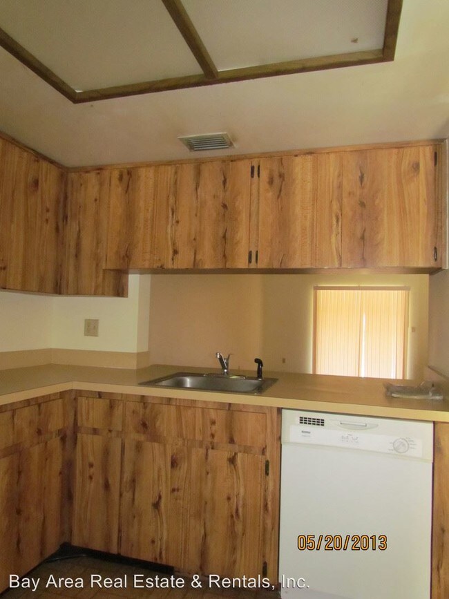 Building Photo - 4961 Puritan Cir