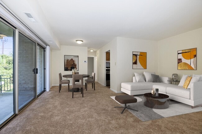 Building Photo - Holly Spring Meadows