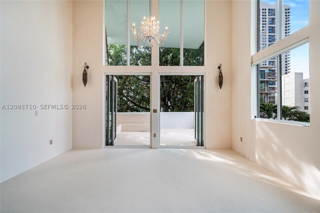 Foto del edificio - 1428 West Dr
