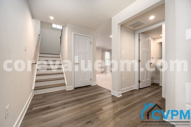 Building Photo - 7868 Mine Run Rd