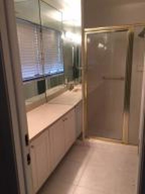 Building Photo - 4560 Brandywine Dr