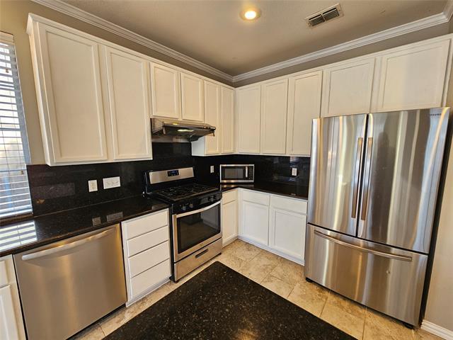 Building Photo - 6805 Westover Dr