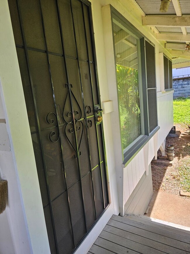 Building Photo - 3 bedroom Unit in Hilo Town