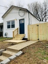 Building Photo - 635 Rawlings St