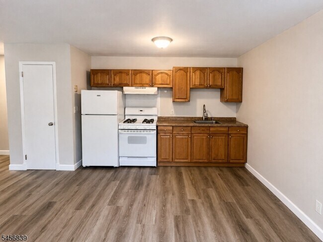 Foto del edificio - 39 Glenridge Ave
