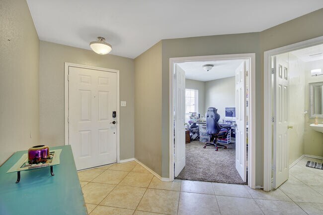 Building Photo - 13049 Berrywood Trail