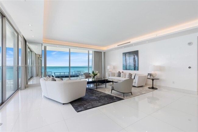 Building Photo - 10203 Collins Ave