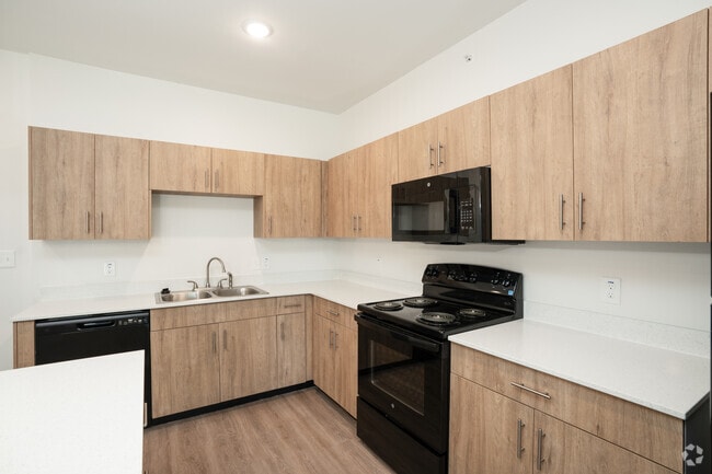 2 habitaciones, 1 baño - 950 pies cuadrados - Cocina - Lalita Senior Living