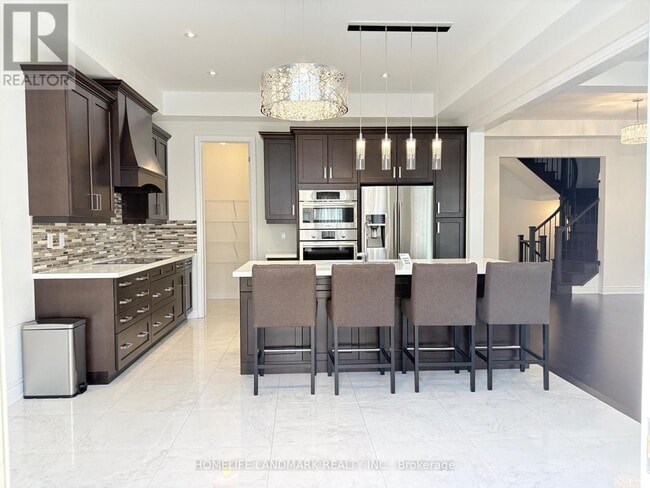 Building Photo - 96 Threshing Mill Blvd.