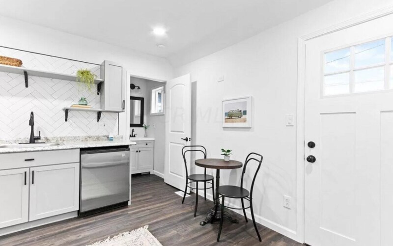 Foto del edificio - 482 Elsmere St