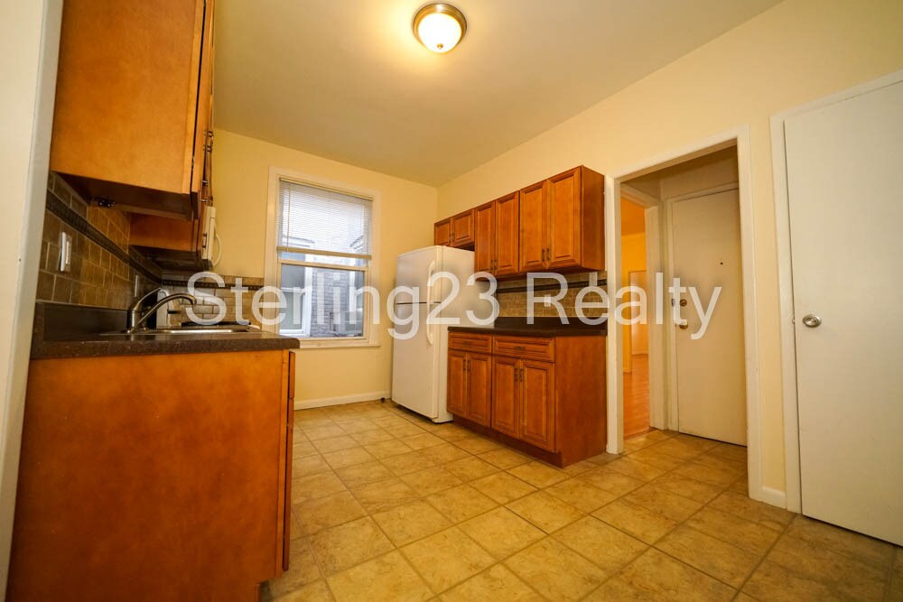 3604 Ditmars Blvd Unit 2, Astoria, NY 11105 Apartments in Astoria, NY