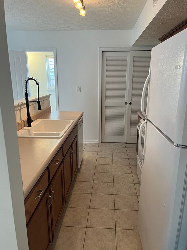 Photo - 1414 E New York St House