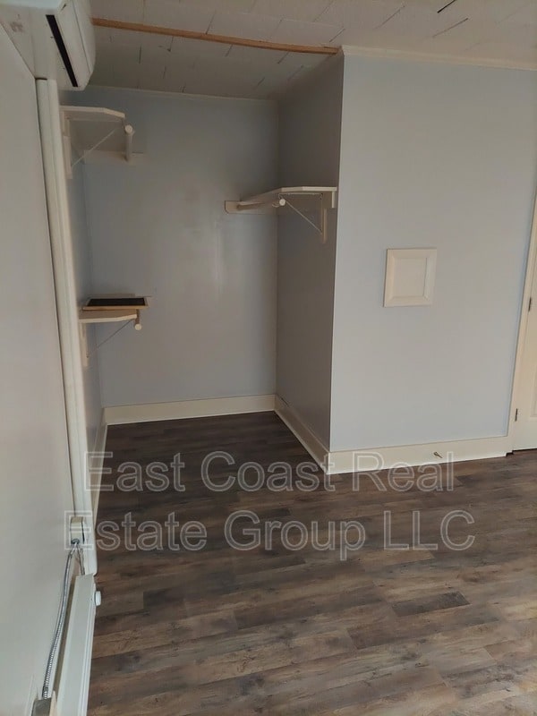 Foto del edificio - 13628 Pennsylvania Ave