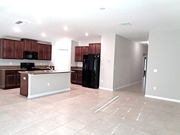 Building Photo - 10604 Fuzzy Cattail St