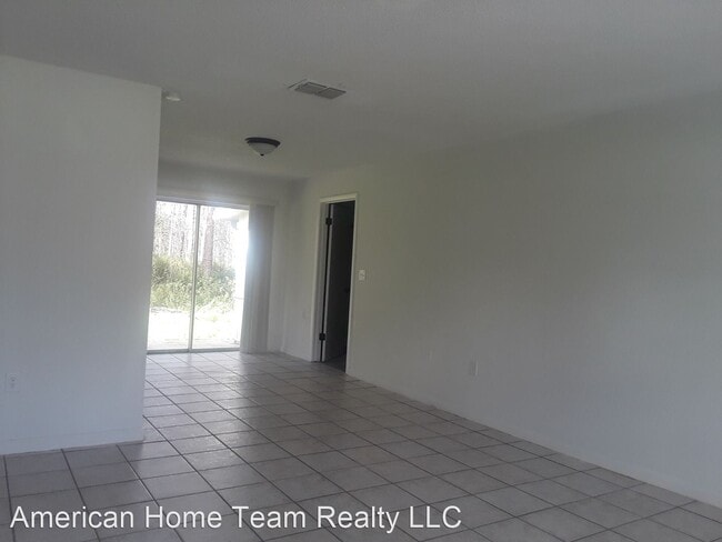 Building Photo - 3 br, 2 bath House - 1920 Bonneville Dr