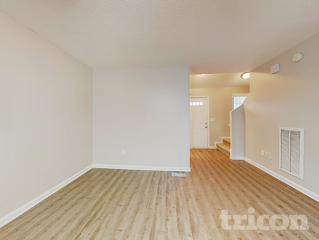 Foto del edificio - 262 Santee Cir