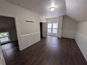 Building Photo - 1510 Clark St