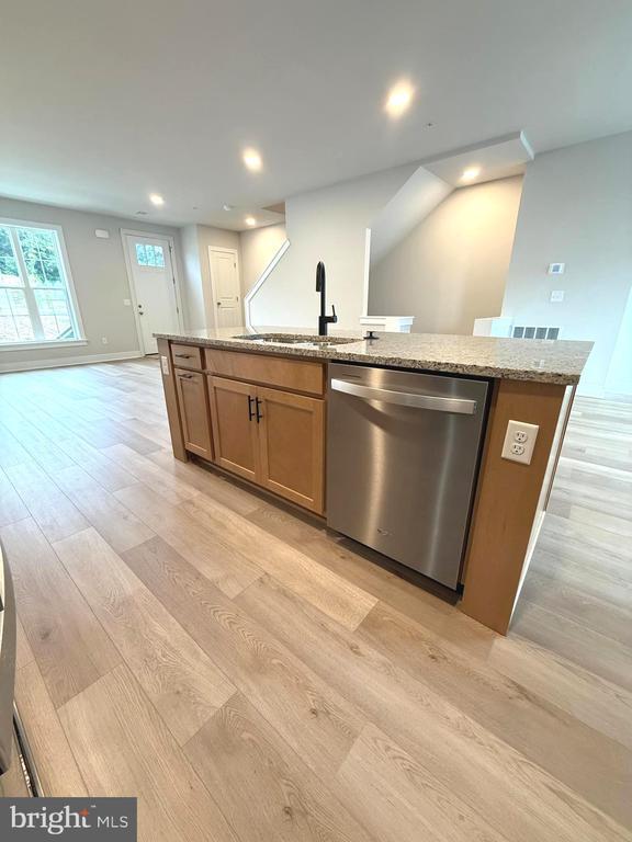 Foto del edificio - 4125 Ridgeview Ave