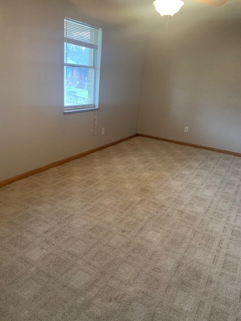 Bedroom - 1805 Pinewood Dr