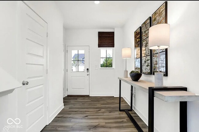 Building Photo - 3658 Andean Dr