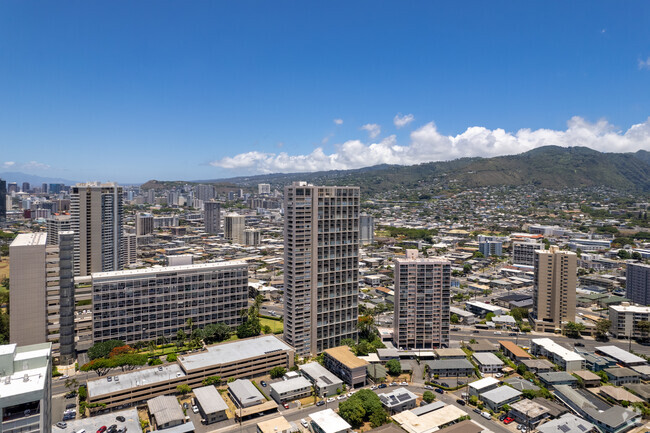 Aerial Photo - Ala Wai Plaza Skyrise