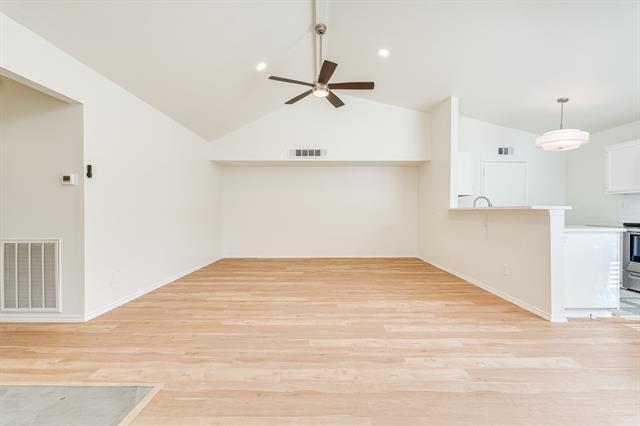 Foto del edificio - 4538 Chapman St