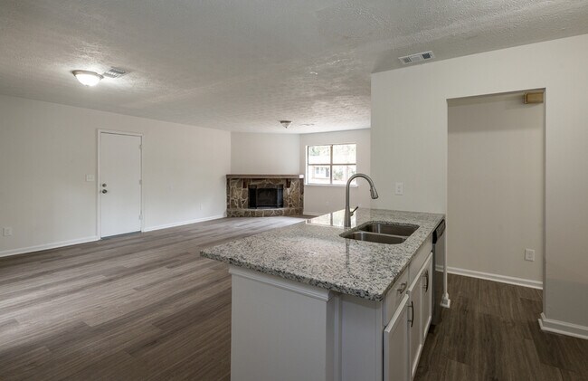 Building Photo - 9250 Woodgreen Way