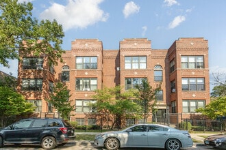 Building Photo - 3048 W Leland Ave
