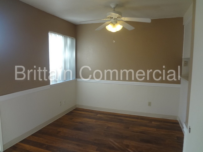 Building Photo - 2751 Don Juan Dr