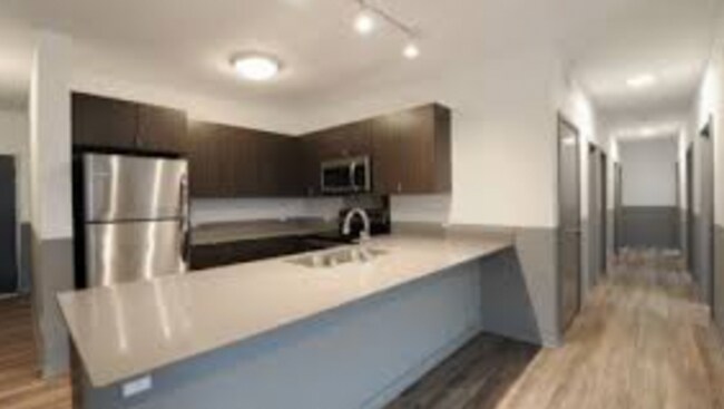Foto del interior - 617 10th Avenue SE