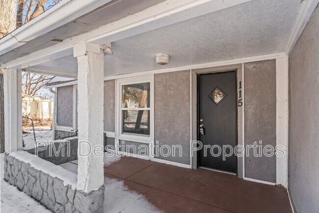 Foto del edificio - 115 Brown Ave