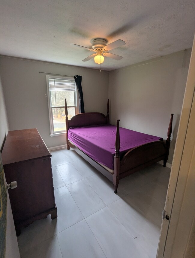 Building Photo - 4247 Windward Ln