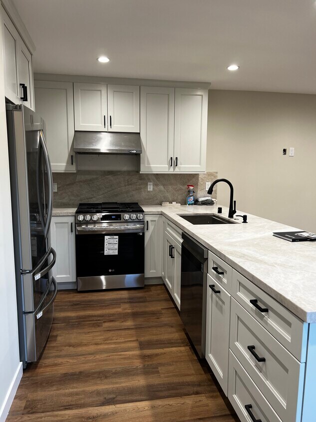 1015 E Grinnell Dr, Burbank, CA 91501 House Rental in Burbank, CA