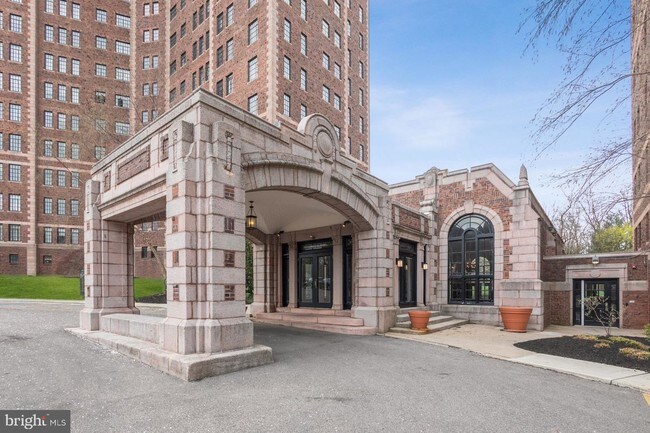Foto del edificio - 2979 W School House Ln