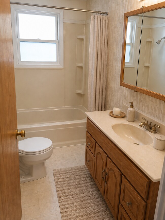 Building Photo - More Space, More Storage, More Reasons To Love Selah!