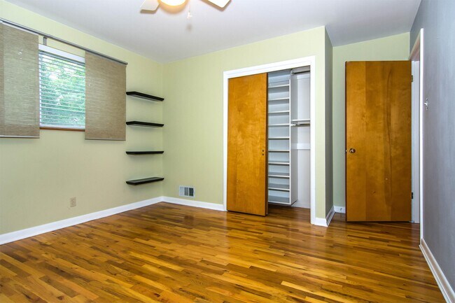 Foto del edificio - 5025 S 1850 E