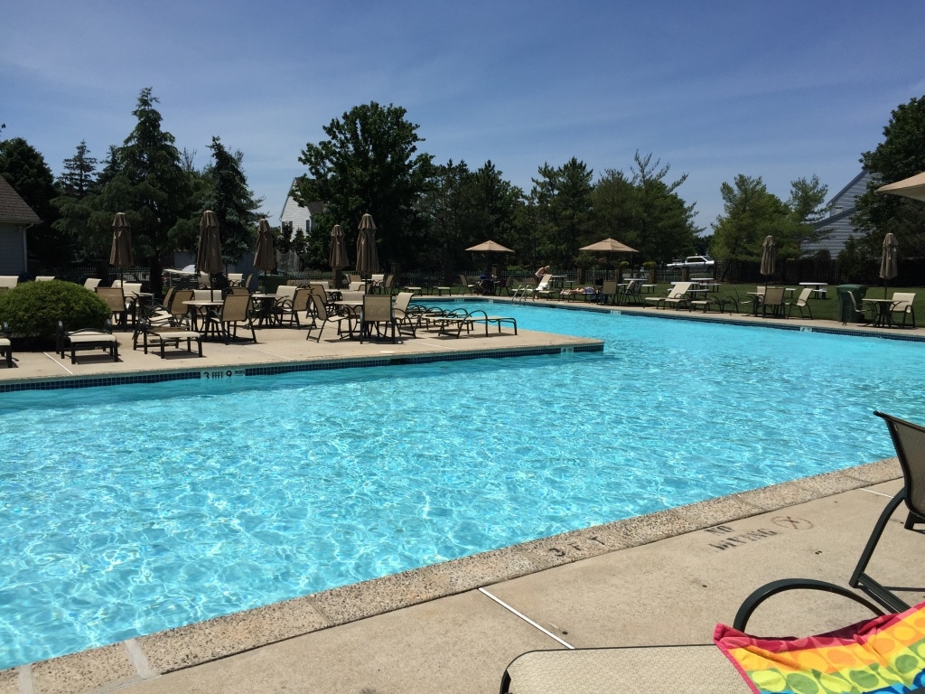 pool - 183 Muskflower Ct