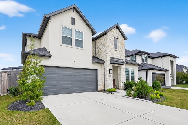 Building Photo - 21642 Laggan Clf Ln