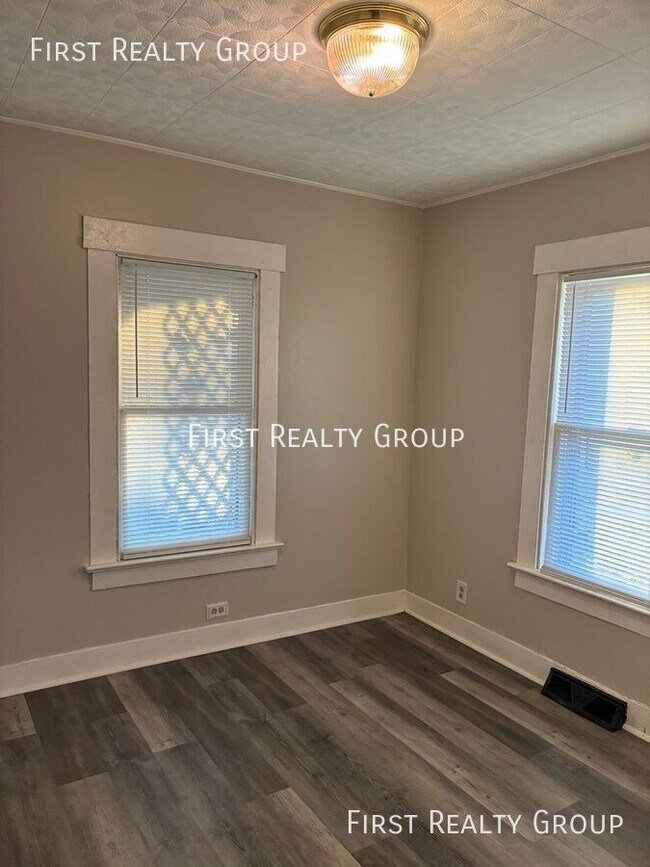 Foto del edificio - 20 Hudson St