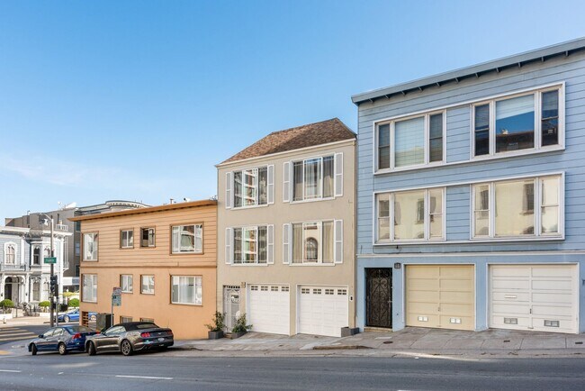 Foto del edificio - Stunning, Pet Friendly Edwardian 2BR Remod...