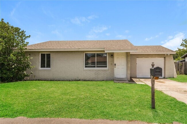 Foto del edificio - 6805 Matilda Ct