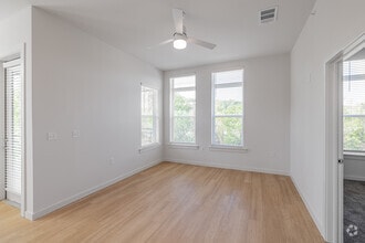 Interior Photo - Fitzroy Riverdale