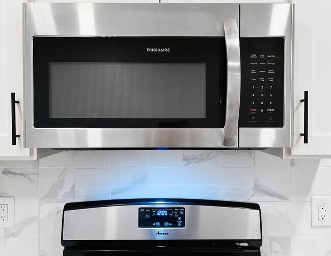 Foto del edificio - 126 Randolph Ave