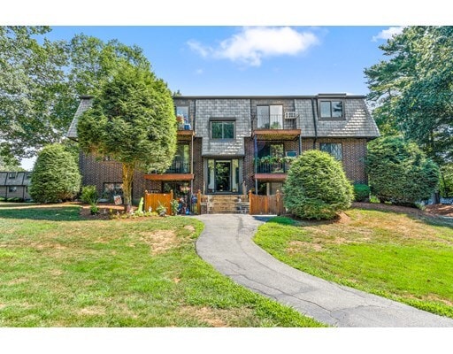 Building Photo - 44 Main St