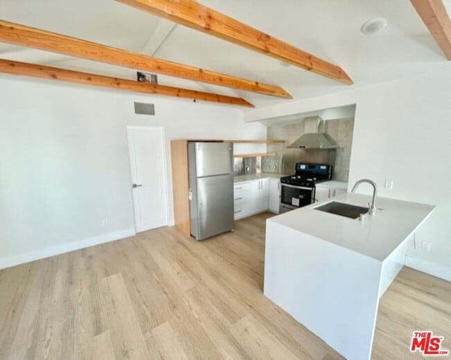 Building Photo - 3617 Helms Ave
