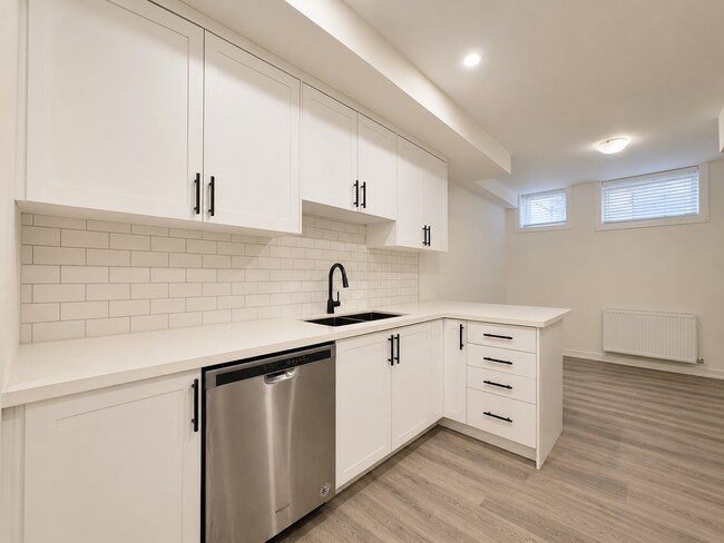 Building Photo - 40A Edith St