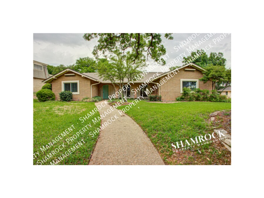 8257 Forest Ridge Dr, Waco, TX 76712 House Rental in Waco, TX
